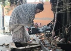 अयोध्या समाचार: अपर्णा यादव ने किया राजा दशरथ समाधि स्थल का दर्शन, विकास और संरक्षण पर दिया जोर अयोध्या समाचार: अपर्णा यादव ने किया राजा दशरथ समाधि स्थल का दर्शन, विकास और संरक्षण पर दिया जोर